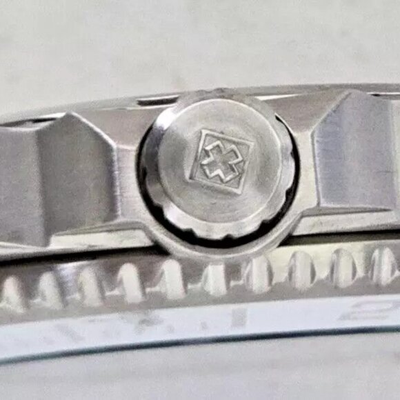 $595 MSRP- Invicta Angel Glittery Silver Dial Ladies Watch (No Box and Papers) main image 5